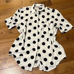 Vintage Black Polka Dot Button-Up Shirt - Short Sleeve